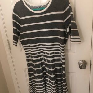 Cute Grey Short-sleeve Sweater Dress